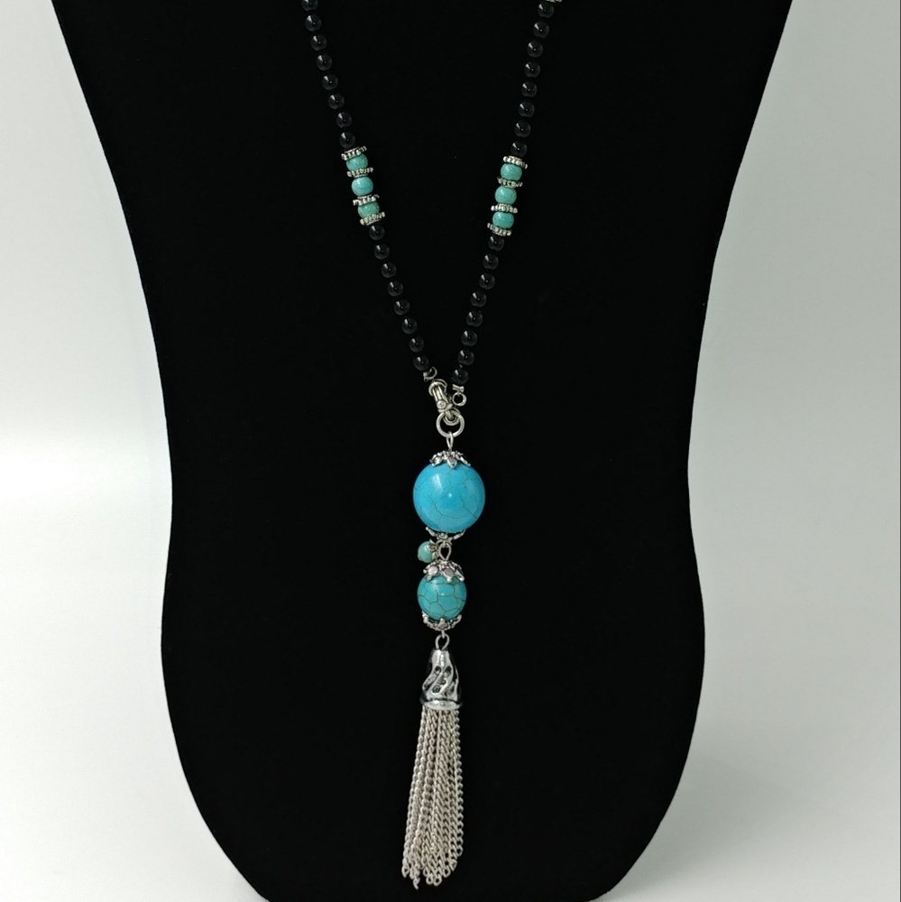 TeSori Long Length Beaded Tassle Necklace